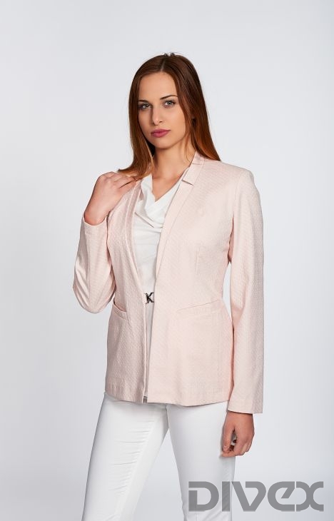 Розово сако с ефектна закопчалка